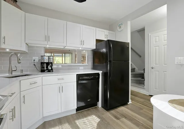 Photo 3 of Single family home for sale at 3902 Hickory Ct, Peekskill, NY 10566 | MLS# 1026457 | Listing updated on 2026-08-16