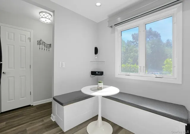 Photo 4 of Single family home for sale at 3902 Hickory Ct, Peekskill, NY 10566 | MLS# 1026457 | Listing updated on 2026-08-16