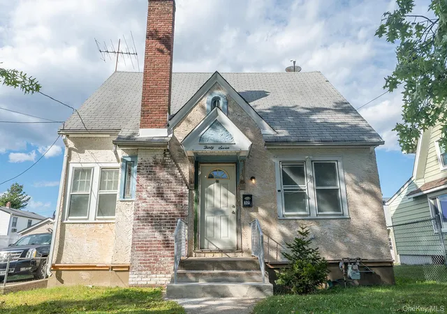 Photo 1 of Single family home for sale at 37 Davis St, Roosevelt, NY 11575 | MLS# 1026468 | Listing updated on 2026-10-28