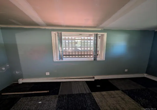 Photo 4 of Sale Pending at 16 Thomas St, Brookhaven, NY 11727 | MLS# 1026481 | Listing updated on 2026-10-07