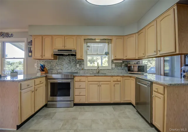 Photo 3 of Sale Pending at 54 Clearview Cir, Hopewell Junction, NY 12533 | MLS# 1026486 | Listing updated on 2026-08-21