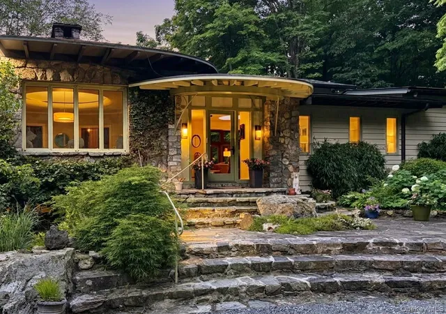 Photo 1 of Single family home for sale at 481 Old Albany Post Rd, Philipstown, NY 10524 | MLS# 1026489 | Listing updated on 2026-07-30