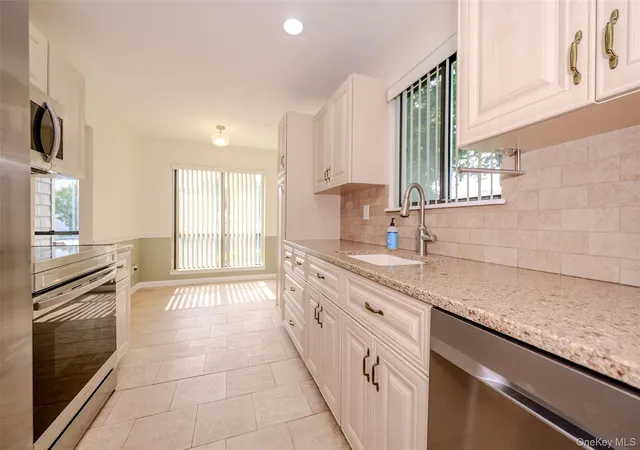 Photo 3 of Sale Pending at 12 Stanford Ct #A, Hempstead, NY 11793 | MLS# 1026517 | Listing updated on 2026-08-01