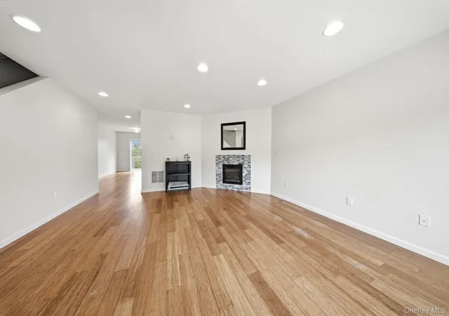 Photo 4 of Single family home for sale at 2 Deerfield Ct, Rock Hill, NY 12775 | MLS# 1026528 | Listing updated on 2026-09-04