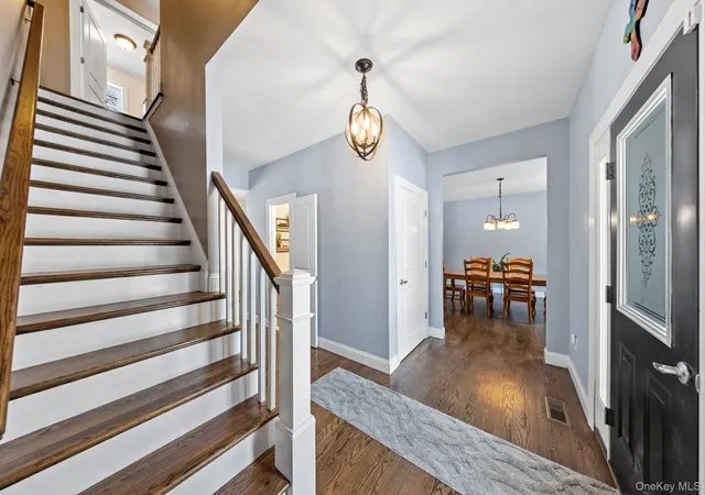 2nd image of 2 Atwood Ln, Newburgh (town), NY 12550 | MLS# 1026533