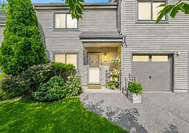 Photo 2 of Sale Pending at 1103 Hunters Run, Greenburgh, NY 10522 | MLS# 1026574 | Listing updated on 2026-09-03