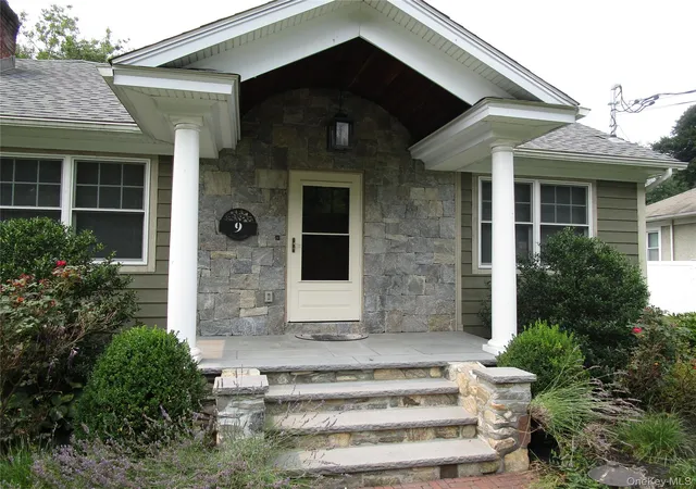 Photo 1 of Sale Pending at 9 Gallows Hl Rd, Cortlandt, NY 10567 | MLS# 1026594 | Listing updated on 2026-09-03