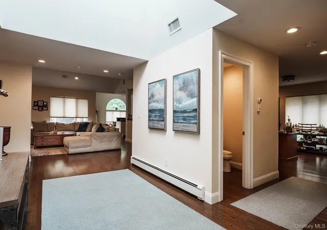 Photo 2 of Sale Pending at 5 High Ct, Oyster Bay, NY 11709 | MLS# 1026619 | Listing updated on 2026-07-31