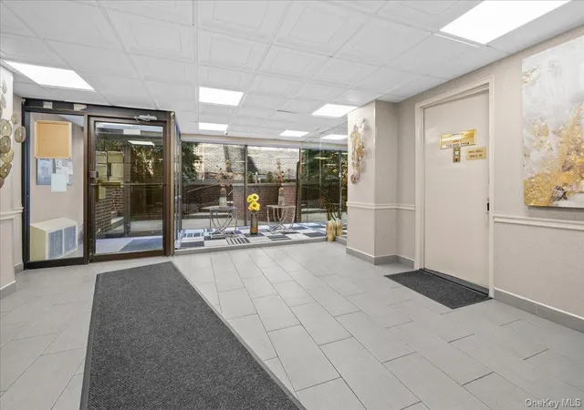 Photo 3 of Condo for sale at 1725 Edison Ave #5D, New York, NY 10461 | MLS# 1026628 | Listing updated on 2026-09-02