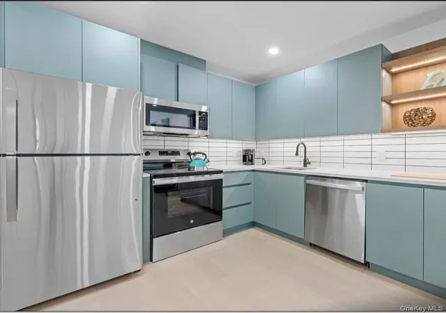 Photo 3 of Manufactured home for sale at 929 Brooklyn Ave, New York, NY 11203 | MLS# 1026642 | Listing updated on 2026-08-29