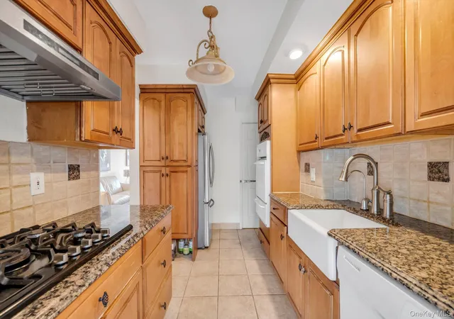 5th image of 15150 11Th Ave, New York, NY 11357 | MLS# 1026644
