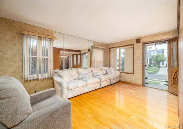 Photo 3 of Single family home for sale at 49 Roosevelt Ct, North Hempstead, NY 11590 | MLS# 1026682 | Listing updated on 2026-09-20