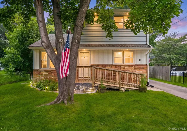 1st image of 35 Lake Dr, Greenwood Lake, NY 10925 | MLS# 1026694