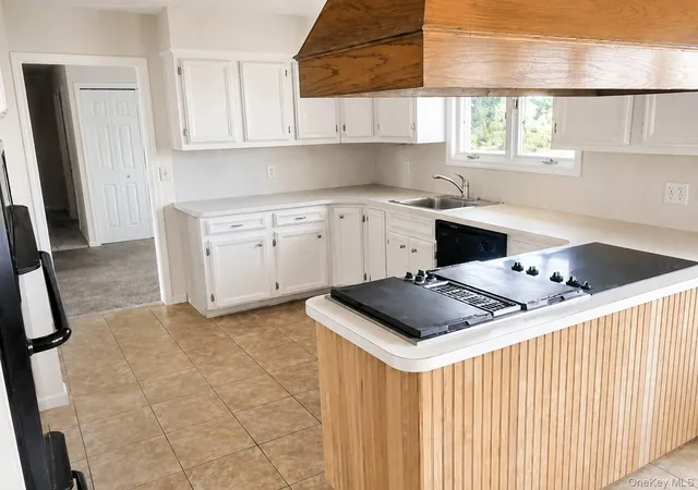 Photo 3 of Single family home for sale at 6 Vista Dr, Liberty, NY 12754 | MLS# 1026696 | Listing updated on 2026-07-19