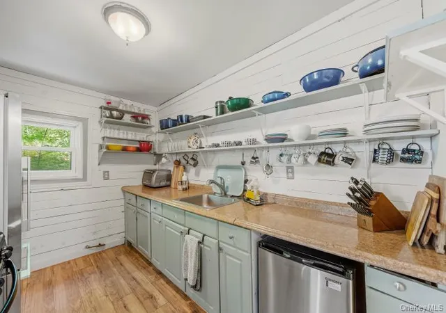 Photo 4 of Sale Pending at 14 Smith Hl Rd, New Hampton, NY 10958 | MLS# 1026717 | Listing updated on 2026-08-27
