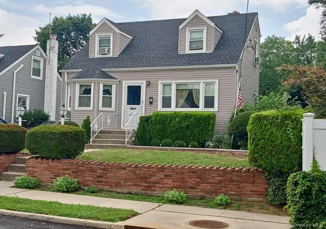 Photo 1 of Single family home for sale at 1207 Slabey Ave, Hempstead, NY 11580 | MLS# 1026718 | Listing updated on 2026-10-03