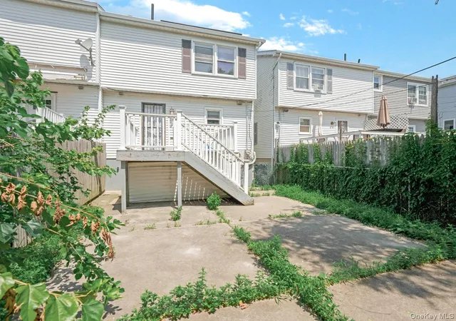 Photo 17 of Single family home for sale at 60 E Pine St, Long Beach, NY 11561 | MLS# 1026732 | Listing updated on 2026-09-05