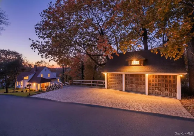Photo 2 of Single family home for sale at 11 Buena Vista Rd, Port Jefferson, NY 11777 | MLS# 1026739 | Listing updated on 2026-07-25
