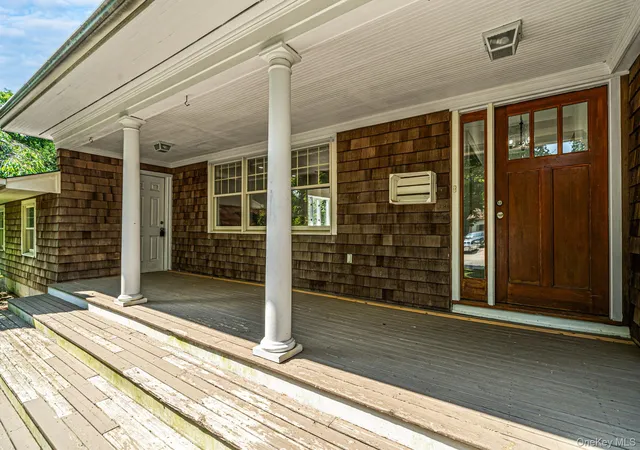 2nd image of 20 Dolphin Wy, Riverhead, NY 11901 | MLS# 1026812