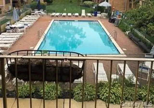 2nd image of 212 Westend Ave, Hempstead, NY 11520