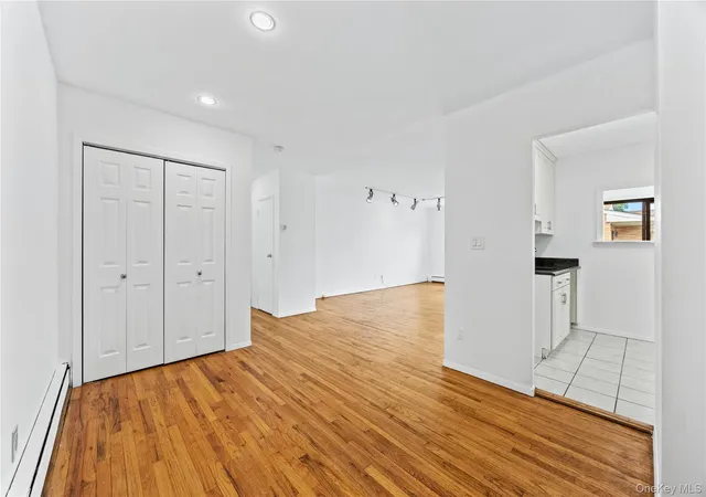 5th image of 212 Westend Ave, Hempstead, NY 11550