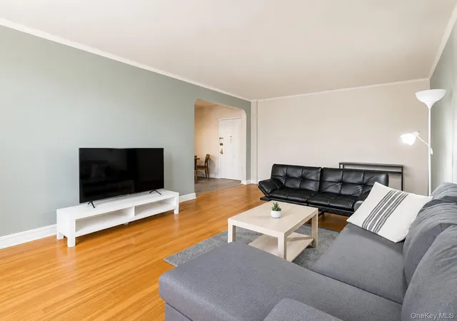 Photo 2 of House for sale at 69-10 Yellowstone Blvd #505, Forest Hills, NY 11375 | MLS# 1026857 | Listing updated on 2026-09-13