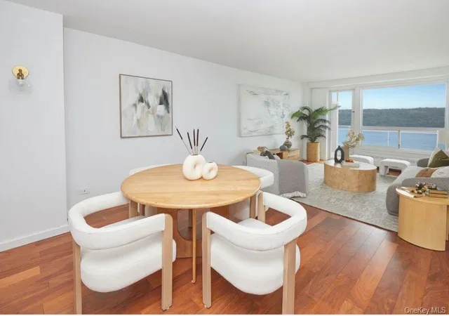 Photo 3 of Sale Pending at 2575 Palisade Ave #9F, New York, NY 10463 | MLS# 1026860 | Listing updated on 2026-08-14
