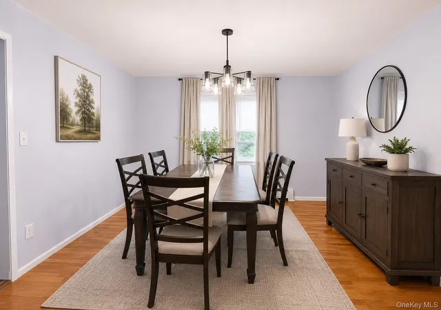 Photo 4 of House for sale at 33 Westerly St, Yonkers, NY 10704 | MLS# 1026869 | Listing updated on 2026-09-17