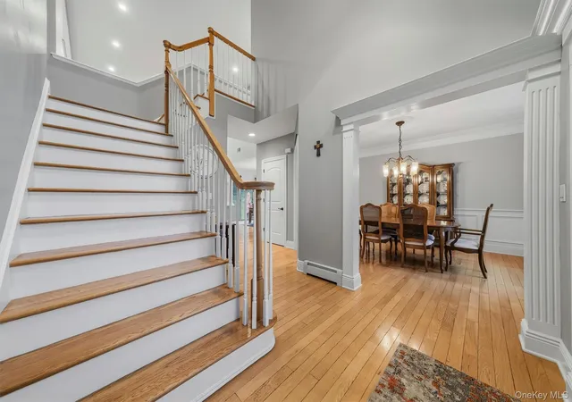 Photo 4 of Sale Pending at 16 Canterbury Ln, Warwick (town), NY 10990 | MLS# 1026878 | Listing updated on 2026-09-23