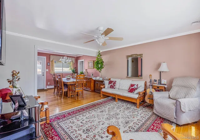 Photo 3 of Sale Pending at 266 Albert St, Babylon, NY 11757 | MLS# 1026880 | Listing updated on 2026-08-29