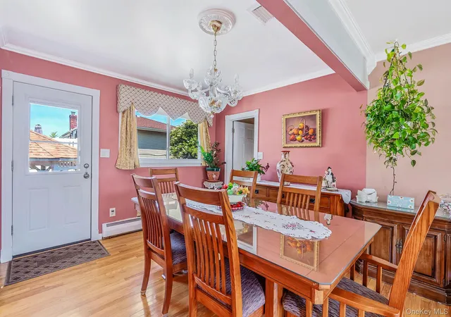 Photo 3 of Sale Pending at 266 Albert St, Babylon, NY 11757 | MLS# 1026880 | Listing updated on 2026-08-29