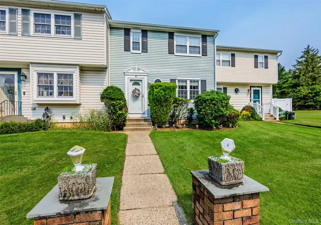 Photo 1 of Sale Pending at 11 Monitor Ct, Brookhaven, NY 11727 | MLS# 1026890 | Listing updated on 2026-08-28
