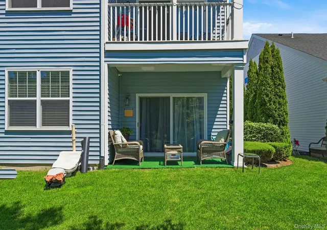 Photo 3 of Sale Pending at 252 Sand Hills Ln, Medford, NY 11763 | MLS# 1026906 | Listing updated on 2026-09-22