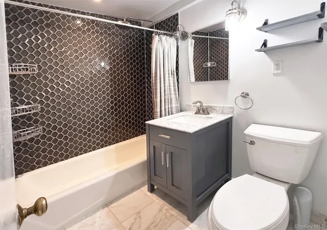 Photo 5 of Sale Pending at 33 Barker Ave #3F, White Plains, NY 10601 | MLS# 1026919 | Listing updated on 2026-08-06