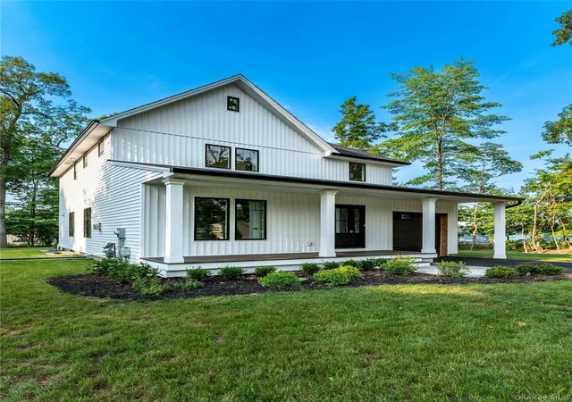 3rd image of 352 Holt Dr, Orangetown, NY 10965 | MLS# 1026925