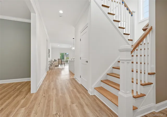 5th image of 47 Central Pkwy, Huntington, NY 11743 | MLS# 1026940