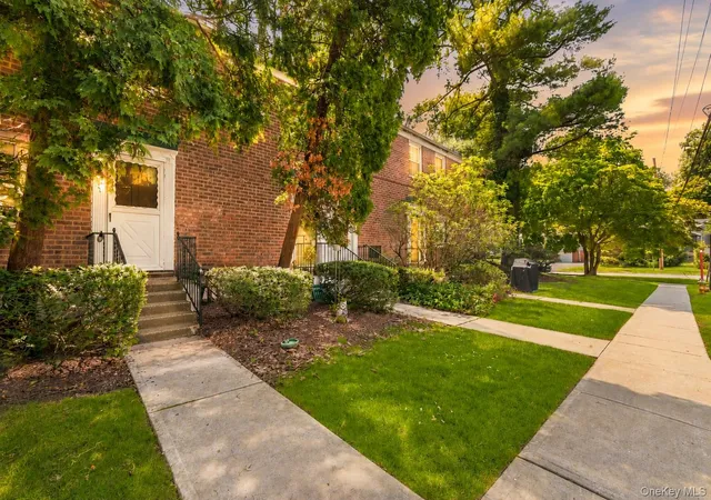 Photo 16 of Sale Pending at 2 Fieldstone Dr #19, Greenburgh, NY 10530 | MLS# 1026941 | Listing updated on 2026-08-20