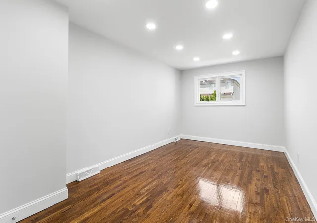 Listing Photo 5 - Condo for sale in building located at 2378 E 70th St, New York, NY 11234