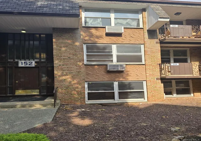 Condo for sale at 152 Kearsing Pkwy #B, Monsey, NY 10952 | MLS# 1026944