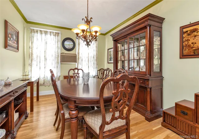 Listing Photo 4 - Condo for sale in building located at 71-27 68th St, New York, NY 11385
