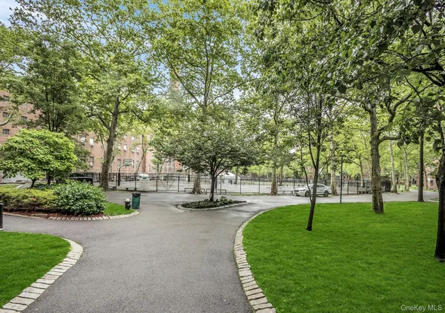 8th image of 1579 Metropolitan Ave #3B, New York, NY 10462 | MLS# 1027013