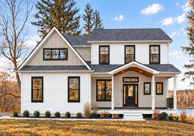 Photo 3 of Single family home for sale at 2 Lakeside Ct, Westtown, NY 10998 | MLS# 1027038 | Listing updated on 2026-09-25