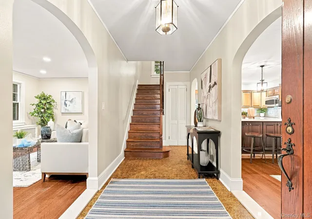 Photo 3 of Single family home for sale at 362 Church St, White Plains, NY 10603 | MLS# 1027072 | Listing updated on 2026-09-16