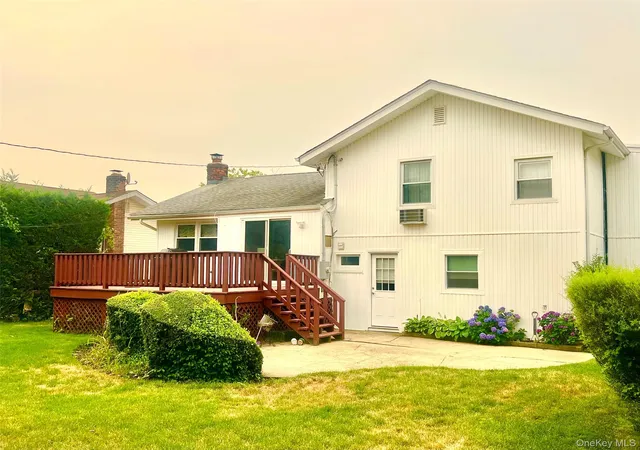 Photo 16 of Sale Pending at 912 Whitehall Dr, Valley Stream, NY 11581 | MLS# 1027079 | Listing updated on 2026-08-20