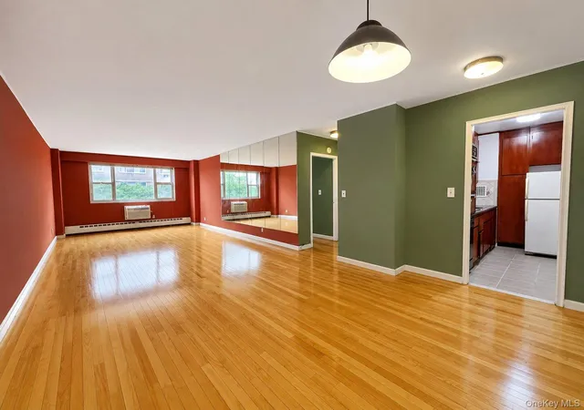 Photo 2 of Condo for sale at 52 30 39th Drive #5C, Woodside, NY 11377 | MLS# 1027088 | Listing updated on 2026-07-17