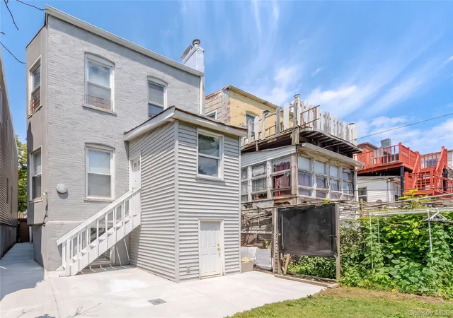 Photo 2 of Sale Pending at 2512 Maclay Ave, New York, NY 10461 | MLS# 1027096 | Listing updated on 2026-08-25