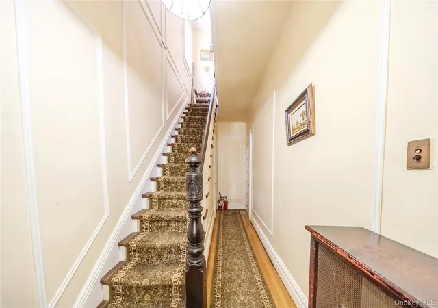 Listing Photo 5 - Condo for sale in building located at 2512 Maclay Ave, New York, NY 10461