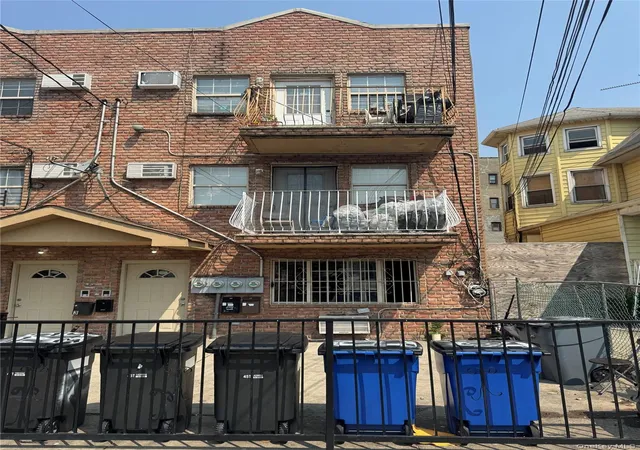 Photo 4 of House for sale at 17225a 91st Avenue, New York, NY 11432 | MLS# 1027112 | Listing updated on 2026-09-05