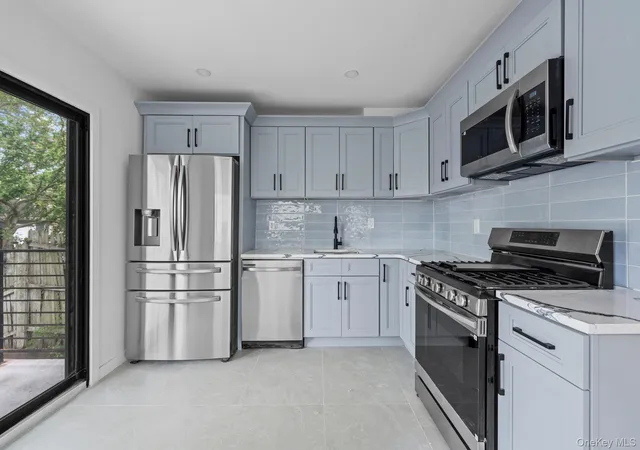 Photo 3 of Sale Pending at 11147 Witthoff Ave, New York, NY 11429 | MLS# 1027117 | Listing updated on 2026-09-03
