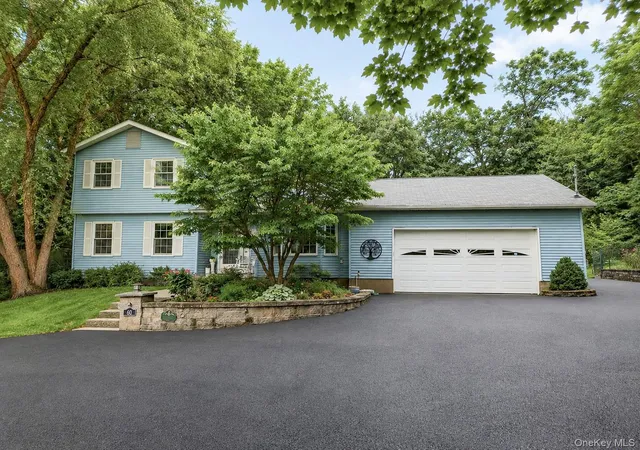 Photo 1 of Single family home for sale at 60 Clark Ave, Cornwall, NY 12520 | MLS# 1027127 | Listing updated on 2026-10-27